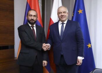 ԱՐԱՐԱՏ ՄԻՐԶՈՅԵԱՆԸ ԵՒ ԼԵՀԱՍՏԱՆԻ ՓՈԽՎԱՐՉԱՊԵՏԸ ՔՆՆԱՐԿԱԾ ԵՆ ԵՐԿՈՒ ԵՐԿԻՐՆԵՐՈՒ