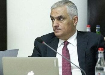 ՀԱՅ-ԱՏՐՊԷՅՃԱՆԱԿԱՆ ԺՈՂՈՎ՝ ՕԳՈՍՏՈՍԻՆ