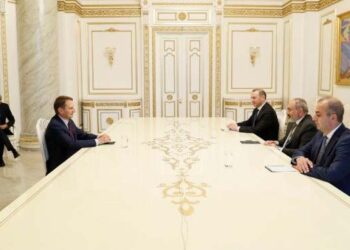 ՌՈՒՍԻՈՅ ՀԵՏ ՀԱՄԱԴՐՈՒՄ