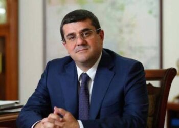 ՙԱՅՍ ԾԱՆՐ ՊԱՀՈՒՆ ՀԱՅ ԺՈՂՈՎՈՒՐԴԸ ՊԷՏՔ Է ԶԻՆՈՒԻ ՏՈԿՈՒՆՈՒԹԵԱՄԲ՚.