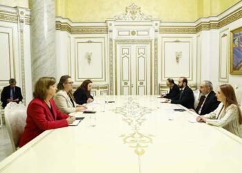 ՀՀ ՎԱՐՉԱՊԵՏՆ ՈՒ ԱՄՆ ՊԵՏԱԿԱՆ ՔԱՐՏՈՒՂԱՐԻ ՓՈԽՏԵՂԱԿԱԼԸ ՔՆՆԱՐԿԱԾ ԵՆ ՍՏԵՓԱՆԱԿԵՐՏԻ ԵՒ ՊԱՔՈՒԻ ՄԻՋԵՒ ԵՐԿԽՕՍՈՒԹԵԱՆ ՄԻՋԱԶԳԱՅԻՆ ՄԵԽԱՆԻԶՄԻ ՁԵՒԱՒՈՐՄԱՆ ՎԵՐԱԲԵՐՈՂ ՀԱՐՑԵՐ