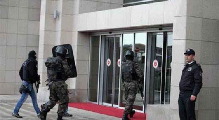 ՁԵՐԲԱԿԱԼՈՒԹԻՒՆ ԹՈՒՐՔԻՈՅ ՄԷՋ