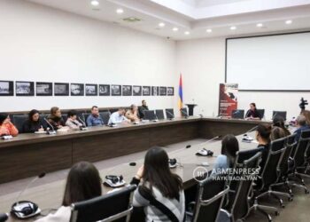 ՑԵՂԱՍՊԱՆՈՒԹԵԱՆ ՊԱՅՄԱՆԱԴՐՈՒԹԵԱՆ ԸՆԴՈՒՆՈՒՄԷՆ 75 ՏԱՐԻ ԱՆՑ ԱՇԽԱՐՀԸ ԿԸ ՇԱՐՈՒՆԱԿԷ ԱԿԱՆԱՏԵՍ ԸԼԼԱԼ ՆՈՐ ՑԵՂԱՍՊԱՆՈՒԹԻՒՆՆԵՐՈՒ.