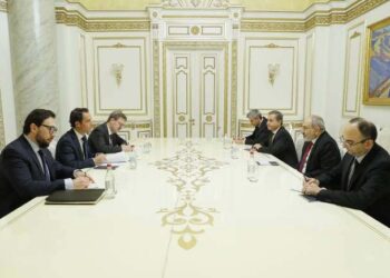 ՓԱՇԻՆԵԱՆ ԵՒ ՔՈԼՈՄԻՆԱ ՄՏԱՀՈԳՈՒԹԻՒՆ ՅԱՅՏՆԱԾ ԵՆ ԱԼԻԵՒԻ ՎԵՐՋԻՆ ՅԱՅՏԱՐԱՐՈՒԹԻՒՆՆԵՐՈՒՆ ՄԱՍԻՆ