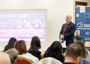 ՀԱՅՐԵՆԱԴԱՐՁՆԵՐԸ ԾԱՆՕԹԱՑԱԾ ԵՆ ՀԱՅԱՍՏԱՆԻ ՄԷՋ ԱՇԽԱՏԱՆՔԻ ՀՆԱՐԱՒՈՐՈՒԹԻՒՆՆԵՐՈՒՆ