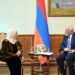 ՀՀ ՆԱԽԱԳԱՀՆ ՈՒ ԱՄԷ-Ի ԴԵՍՊԱՆԸ ԱՆԴՐԱԴԱՐՁԱԾ ԵՆ ՀԱՅԱՍՏԱՆԻ ԵՒ ՄԻԱՑԵԱԼ ԷՄԻՐՈՒԹԻՒՆՆԵՐՈՒ ՄԻՋԵՒ ՀԱՄԱԳՈՐԾԱԿՑՈՒԹԵԱՆ ՕՐԱԿԱՐԳԱՅԻՆ ՀԱՐՑԵՐՈՒՆ