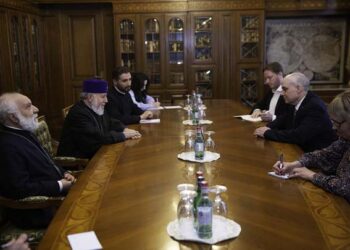 ԱՄԵՆԱՅՆ ՀԱՅՈՑ ԿԱԹՈՂԻԿՈՍԸ ԸՆԴՈՒՆԵՑ ՀԱՅԱՍՏԱՆԻ ՄԷՋ ԱՒՍՏՐԱԼԻՈՅ ԴԵՍՊԱՆԸ