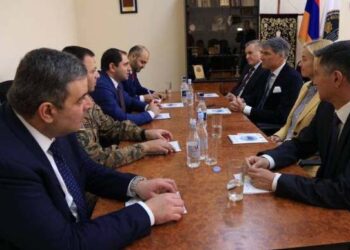 ՀՀ ՊԱՇՏՊԱՆՈՒԹԵԱՆ ՆԱԽԱՐԱՐՆ ՈՒ ԲԱՐԵՐԱՐ ՏԻԳՐԱՆ ԻԶՄԻՐԼԵԱՆԻ ՈՐԴԻՆ ՔՆՆԱՐԿԱԾ ԵՆ ՀԱՄԱԳՈՐԾԱԿՑՈՒԹԵԱՆ ԱՌՆՉՈՒՈՂ ՀԱՐՑԵՐ