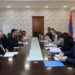 ՀՀ ԿԳՄՄ ՆԱԽԱՐԱՐԻ ՏԵՂԱԿԱԼԸ ՎԵՆԵՏԻԿԻ ՅԱՆՁՆԱԺՈՂՈՎԻ ՆԵՐԿԱՅԱՑՈՒՑԻՉՆԵՐՈՒՆ ՀԵՏ ՔՆՆԱՐԿԵԼ Է «ԱԶԳԱՅԻՆ ՓՈՔՐԱՄԱՍՆՈՒԹԻՒՆՆԵՐՈՒ ՄԱՍԻՆ» ՕՐԷՆՔԻ ՆԱԽԱԳԻԾԸ