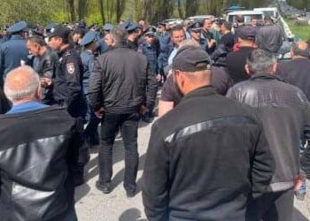 ՔԱՂԱՔԱՑԻԱԿԱՆ ԱՆՀՆԱԶԱՆԴՈՒԹԻՒՆ ԵՐԵՒԱՆԻ ՄԷՋ