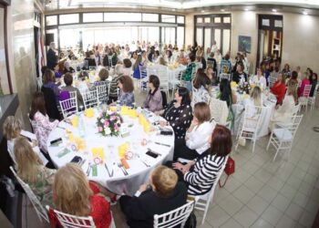 ՄԱՅՐԵՐՈՒ ՕՐՈՒԱՆ ՃԱՇԿԵՐՈՅԹ 2024 CAHL BANQUET
