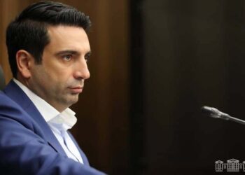 ՀՀ ԱԺ ՆԱԽԱԳԱՀԸ ԿԸ ԿԱՐԾԷ, ՈՐ ՀԱՅԱՍՏԱՆԻ ԵՒ ԱՏՐՊԷՅՃԱՆԻ ՄԻՋԵՒ ՀԱՂՈՐԴԱԿՑՄԱՆ ՈՒՂԻՆԵՐՈՒ ԲԱՑՈՒՄԸ ՁԵՌՆՏՈՒ Է ՆԱԵՒ ԱՏՐՊԷՅՃԱՆԻ