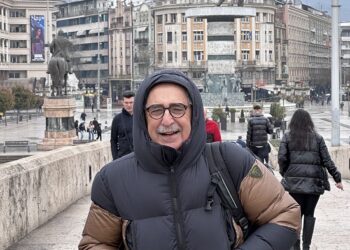 «ԵՍ ԱՇԽԱՐՀԻՆ ՅԱՂԹԵՑԻ»