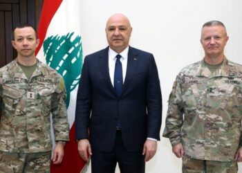   ԶԻՆԱԴԱԴԱՐԸ ԴԻՏԱՐԿՈՂ ԶՕՐԱՎԱՐԸ ՊԷՅՐՈՒԹԻ ՄԷՋ