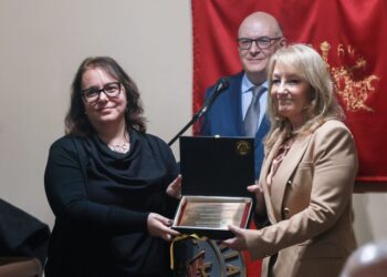 ՈՒՐՈՒԿՈՒԱՅԻ ՄԷՋ     ՀՆՉԱԿԵԱՆ ՔՍԱՆ ԿԱԽԱՂԱՆՆԵՐՈՒ ՄԻՋՈՑԱՌՈՒՄԻՆ ՆԵՐԿԱՅ ԳՏՆՈՒԵՑԱՆ ԵՐԿՐԻ ՓՈԽՆԱԽԱԳԱՀՆ ՈՒ ԽՈՐՀՐԴԱՐԱՆԻ ՆԱԽԱԳԱՀԸ