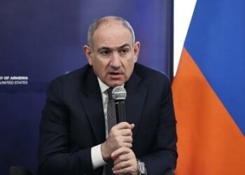 ՓԱՇԻՆԵԱՆ. «ՊԻՏԻ ԱՌԱՋՆՈՐԴԵՄ Ս. ԷՋՄԻԱԾՆԻ ԱԶԱՏԱԳՐՈՒՄԸ»