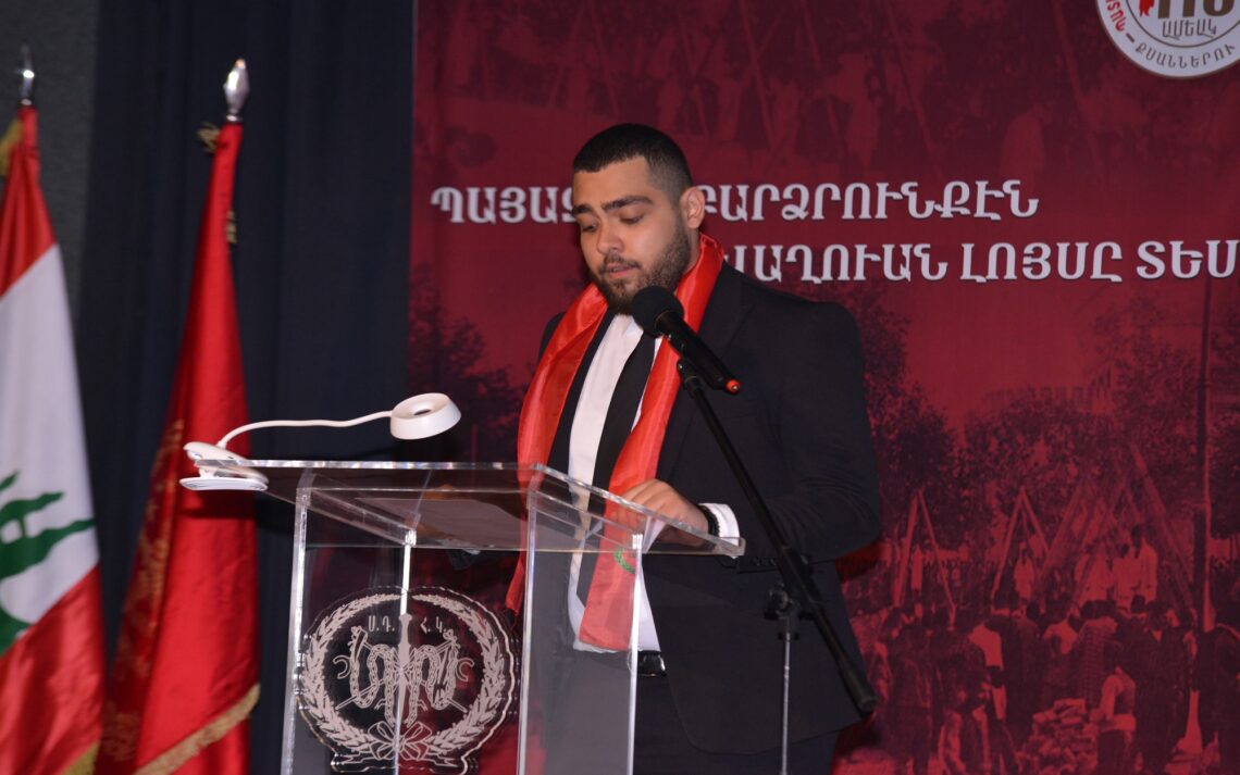 «ՎԱ՜Յ ՄԵԶԻ, ԵԹԷ ՈՏՆԱՀԱՐԵՆՔ ՈՒ ԱՐՀԱՄԱՐՀԵՆՔ ՄԵՐ ՀԱՅՐԵՆԻՔԸ»