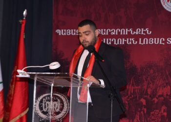 «ՎԱ՜Յ ՄԵԶԻ, ԵԹԷ ՈՏՆԱՀԱՐԵՆՔ ՈՒ ԱՐՀԱՄԱՐՀԵՆՔ ՄԵՐ ՀԱՅՐԵՆԻՔԸ»