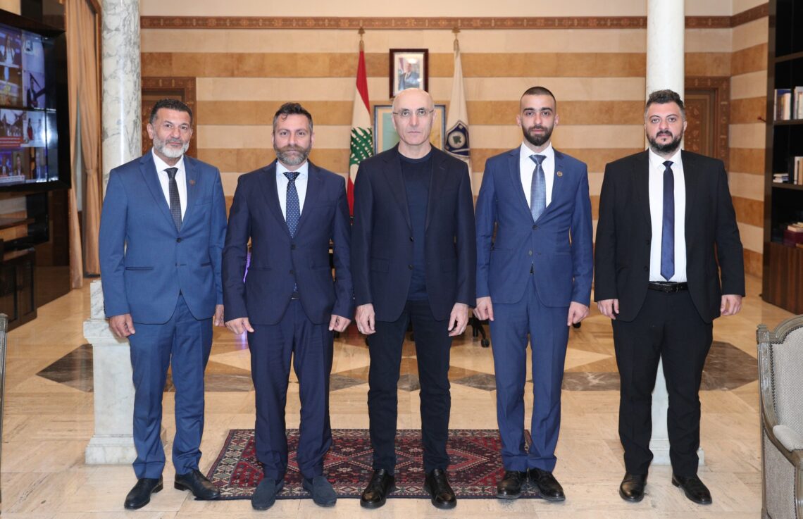 ՀՆՉԱԿԵԱՆ ՊԱՏՈՒԻՐԱԿՈՒԹԻՒՆԸ ԼԻԲԱՆԱՆԵԱՆ ՆՈՐՈՒԹԻՒՆՆԵՐԸ Կ’ԱՐԾԱՐԾԷ ՆԱԽԱՐԱՐ ՀԱԺԺԱՐԻ ՀԵՏ