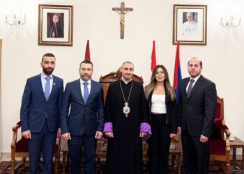 ՍԴՀԿ Վարիչ Մարմինը Պէյրութին Վերաբերող Հարցեր Կը Քննարկէ Գրիգոր Պատիշահ Եպիսկոպոսին Հետ