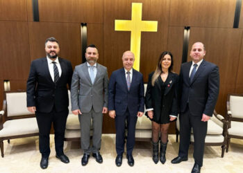 Այցելութիւն Դոկտ. Փօլ Հայտոսթեանին