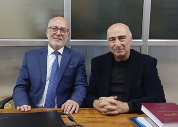 Դոկտ. Աբէլ Քհնյ. Մանուկեան Այցելեց «Արարատ»