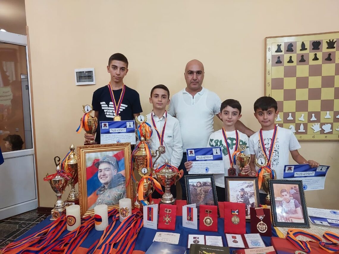 Խապրիկներ Նոր Հաճըն Աւանէն – Շախմատը Որպէս Կրթական Եւ Մարզական Ուղի