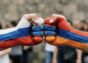 «Ծաղկային» Կուրութիւն Կամ Ինչպէ՞ս Մոսկուան Իր Դէմ Կը Տրամադրէ Հայ Ժողովուրդը